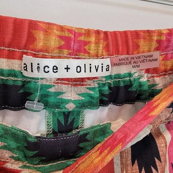 Alice   Olivia Kir Running Short Boho Warm Breeze Aztec Print Size M $225 Retail