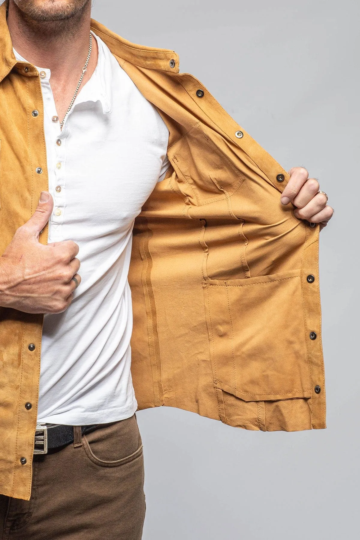 Bello Suede Shirt In Camel