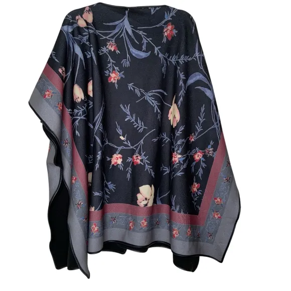 Black floral flannel shawl with snap closure. 2Xl