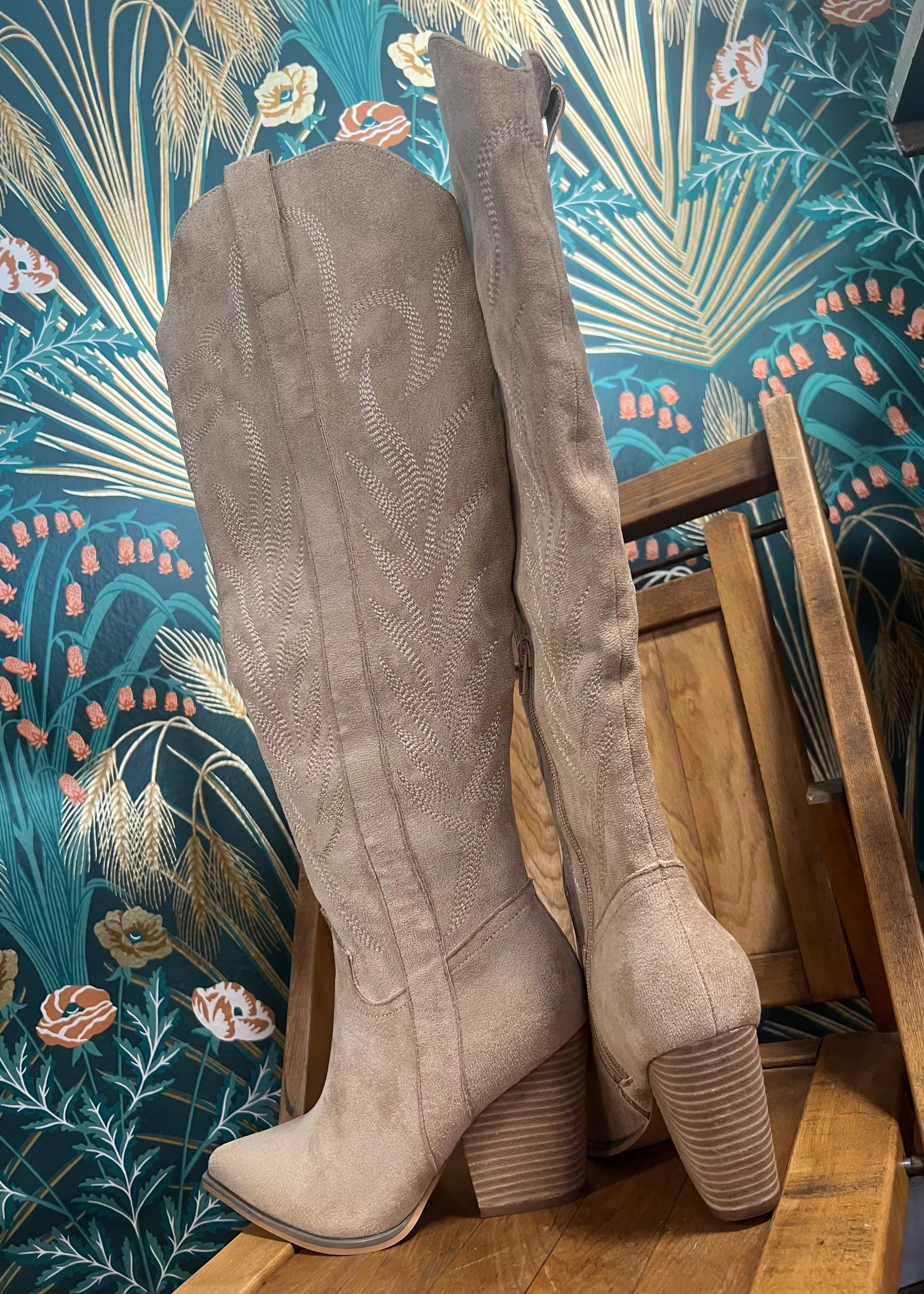 Bronco Boot