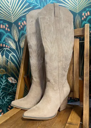 Bronco Boot