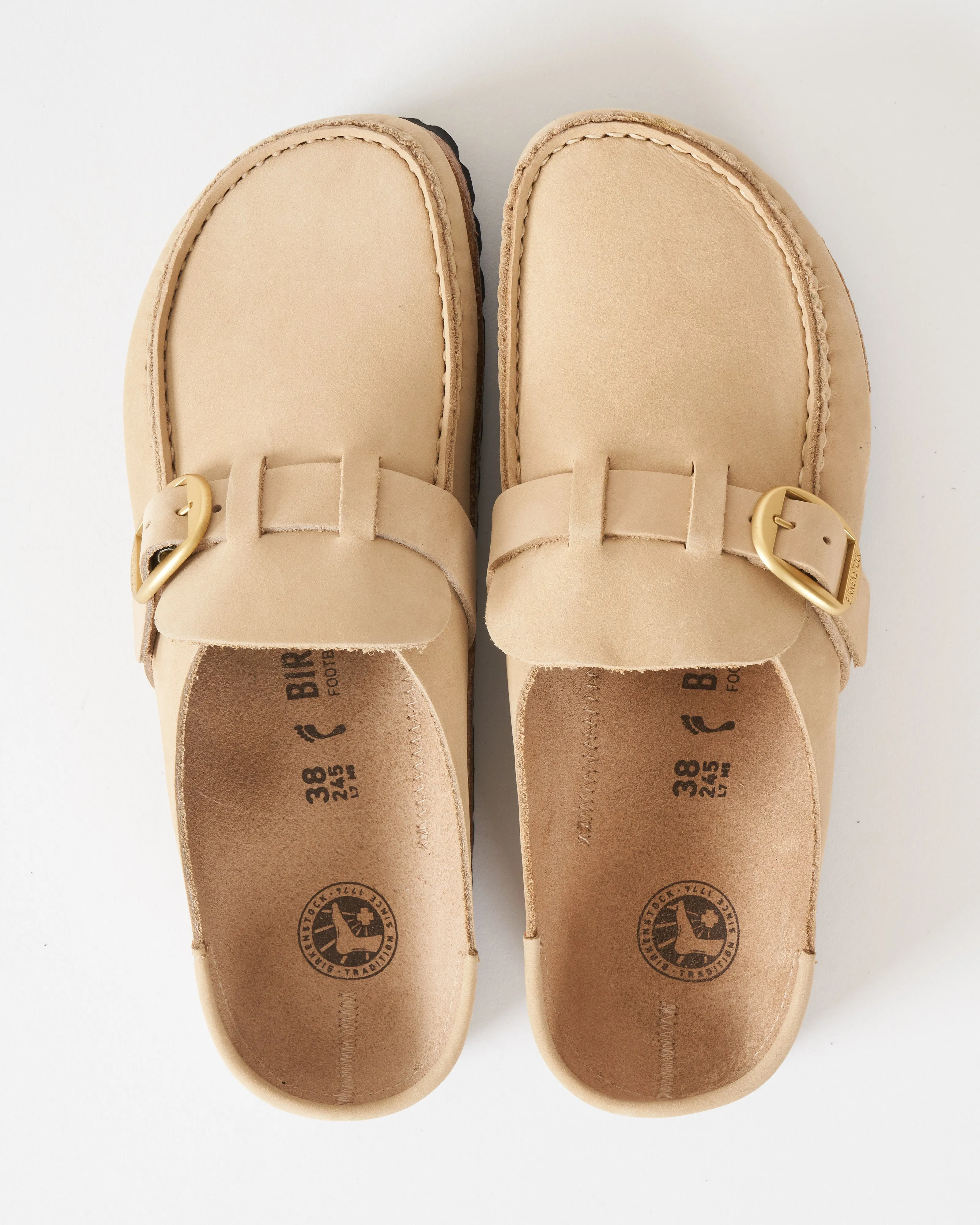 buckley clog - sandcastle nubuck