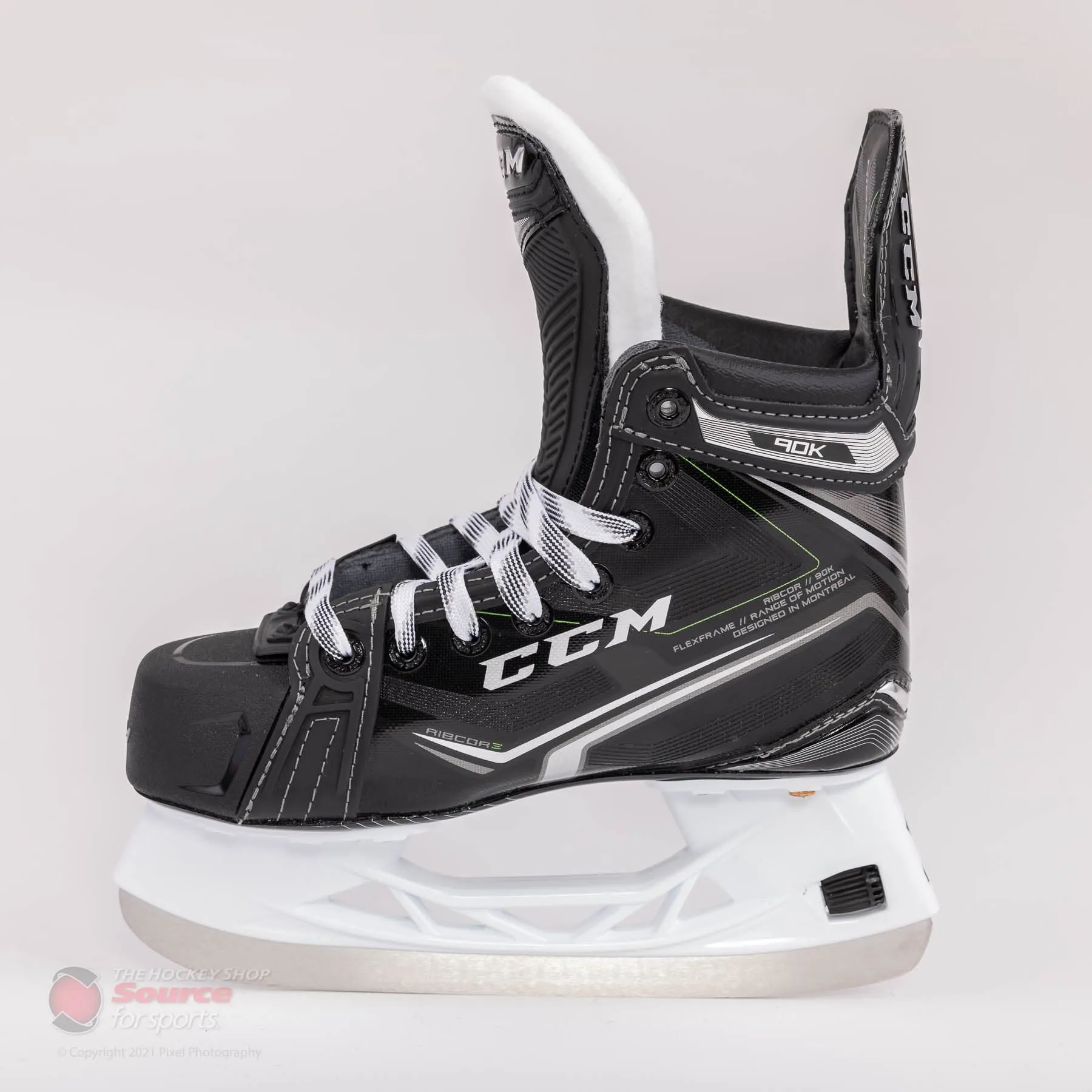 CCM RIBCOR 90K Junior Hockey Skates