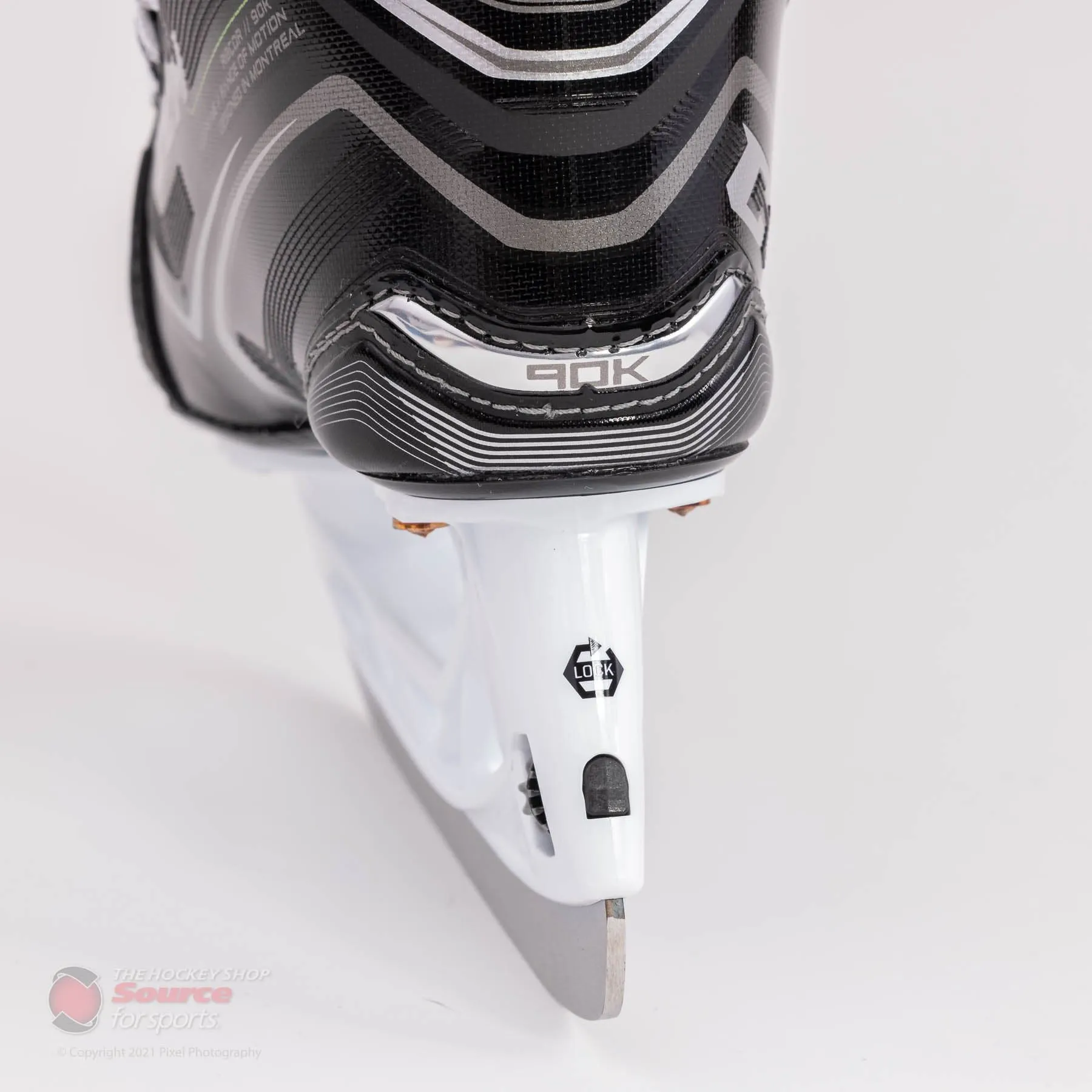 CCM RIBCOR 90K Junior Hockey Skates