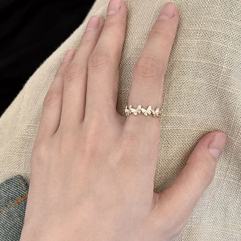 Chic 18K Gold Enamel Butterfly Ring