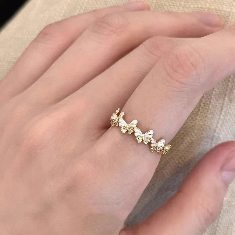 Chic 18K Gold Enamel Butterfly Ring