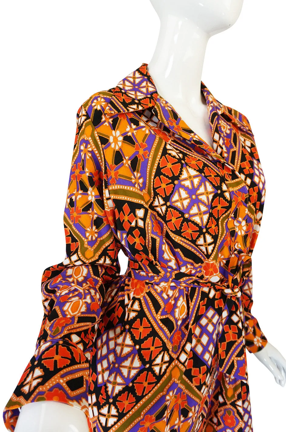 Chic 1970s Belted Coral Print Lanvin Shirt Dress