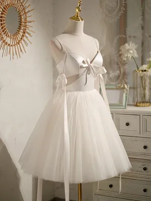 Chic Beading Bowknot Lace Up Short Homecoming Dresses