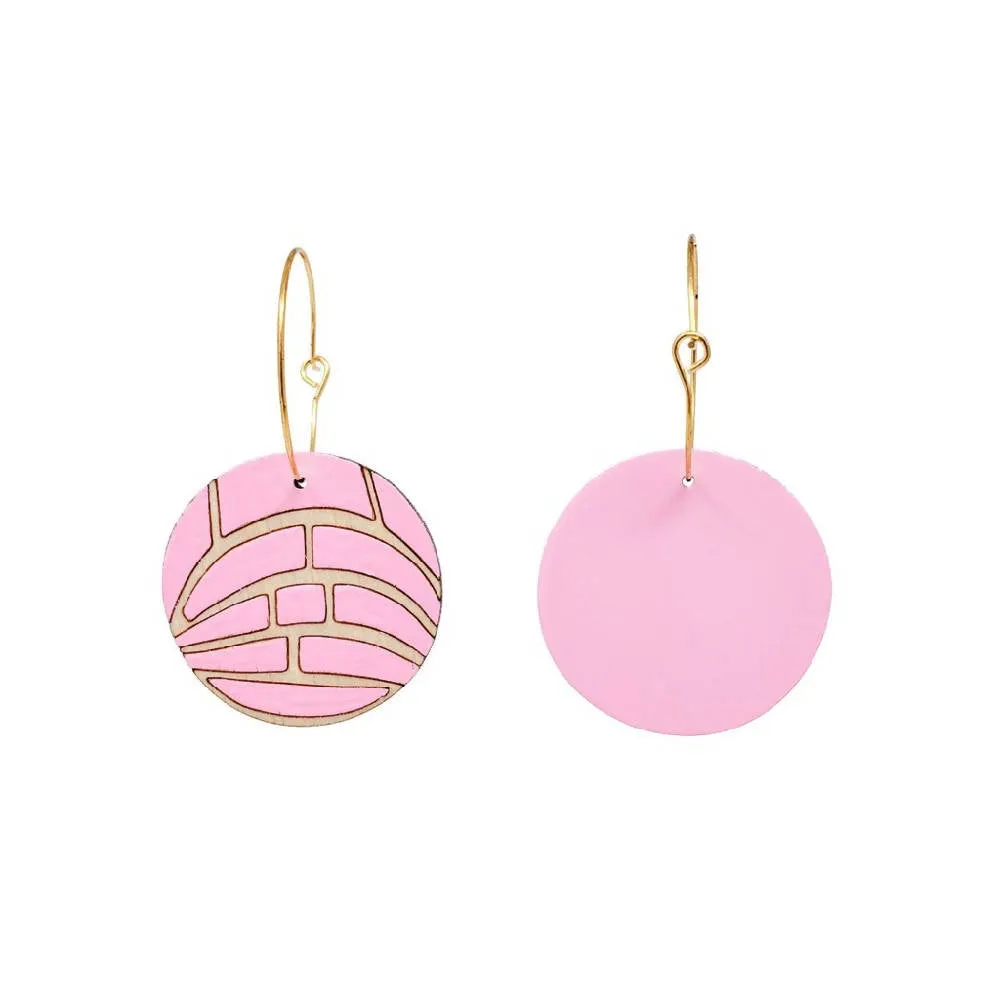 Concha Hoop Earrings