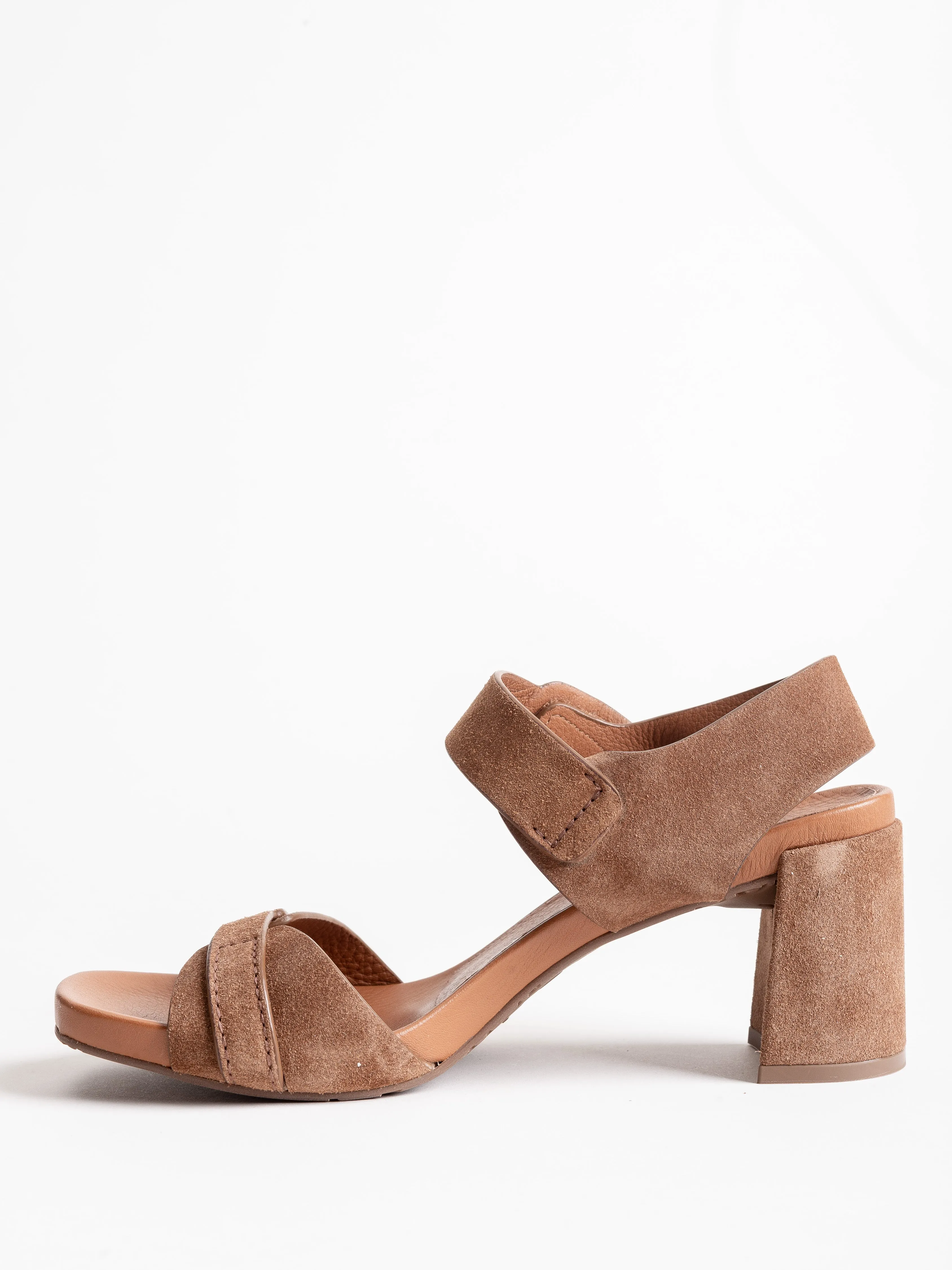 coral heel - hazelnut castoro