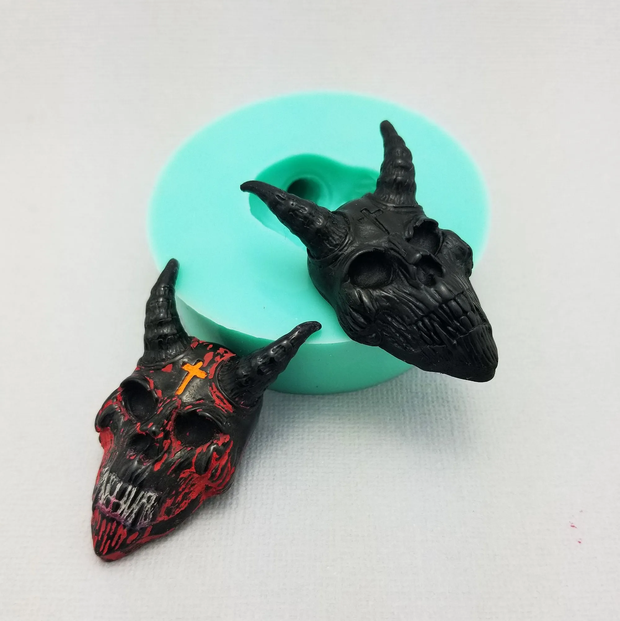 Davil Silicon Mold Flexible for Crafts, Resin, Clay.