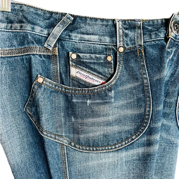 DIESEL Vintage Low Rise Women’s Jeans Size 28 Made in Rumania 100% Cotton