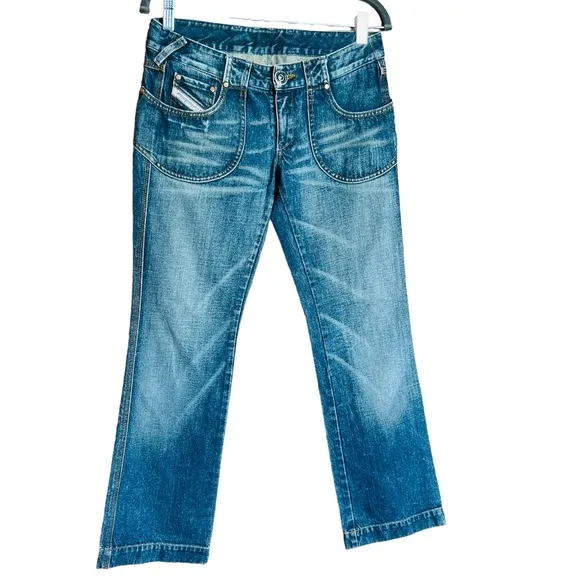 DIESEL Vintage Low Rise Women’s Jeans Size 28 Made in Rumania 100% Cotton