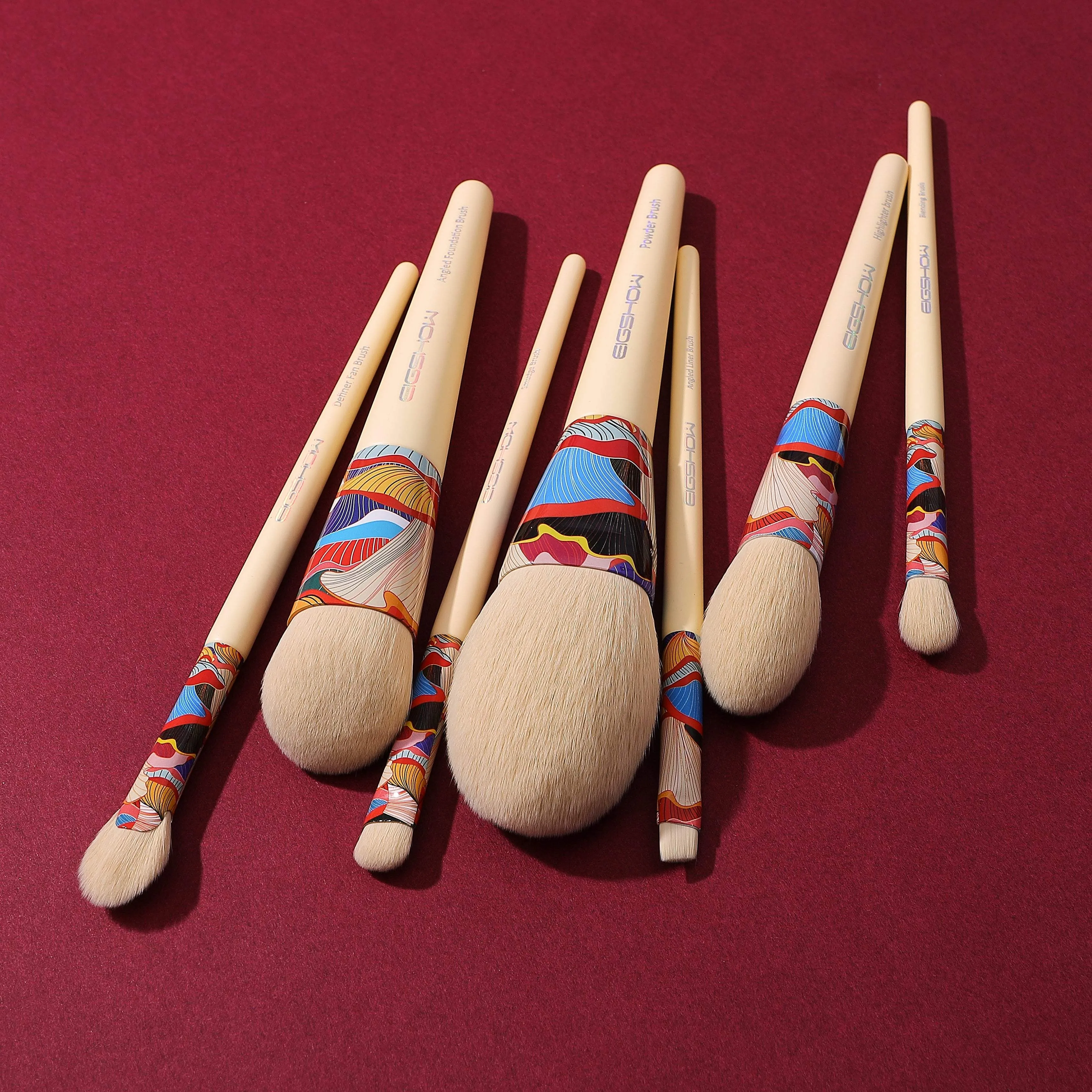 ESSENTIAL SERIES - 7 PCS YELLOW FRESHER BRUSH KIT WITH ECO CYLINDER - GIFT WRAP