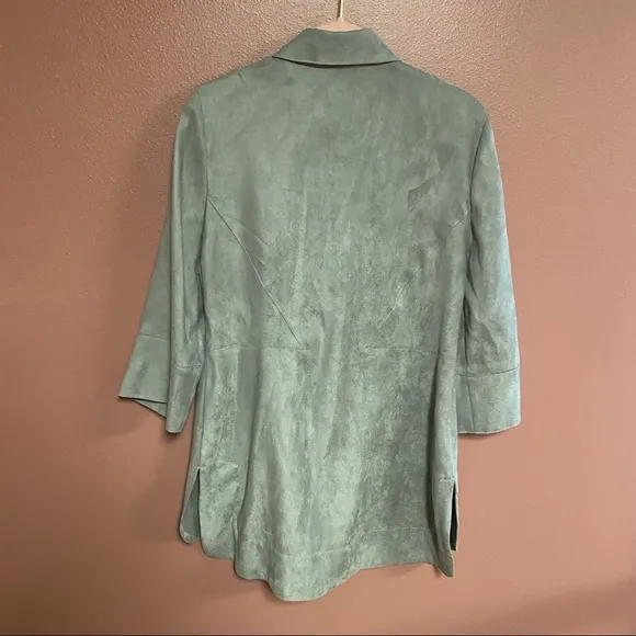Hilton Hollis gray faux suede zip up blouse or light weight jacket size small