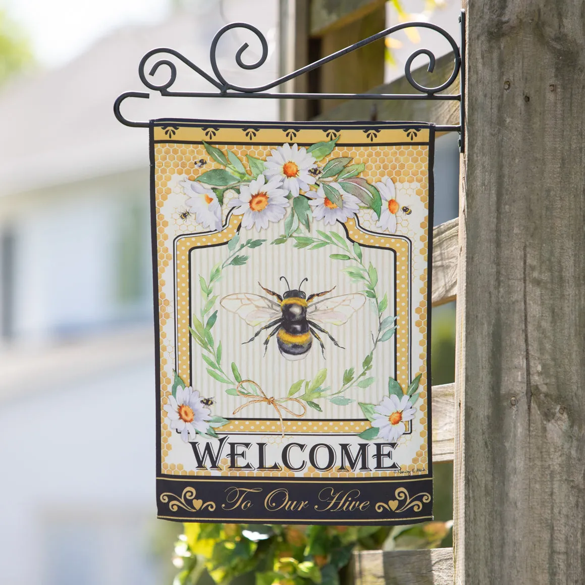 Humble Bee Suede Garden Flag,14s11321