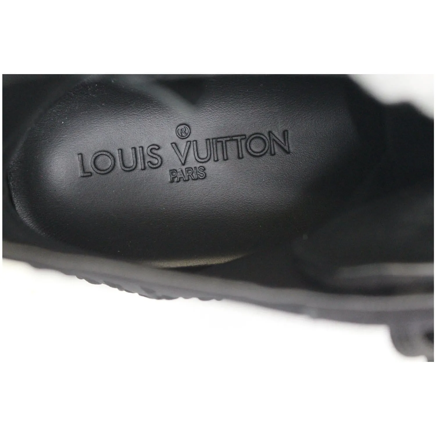 LOUIS VUITTON High Top Suede Sneaker Blue - 15% OFF