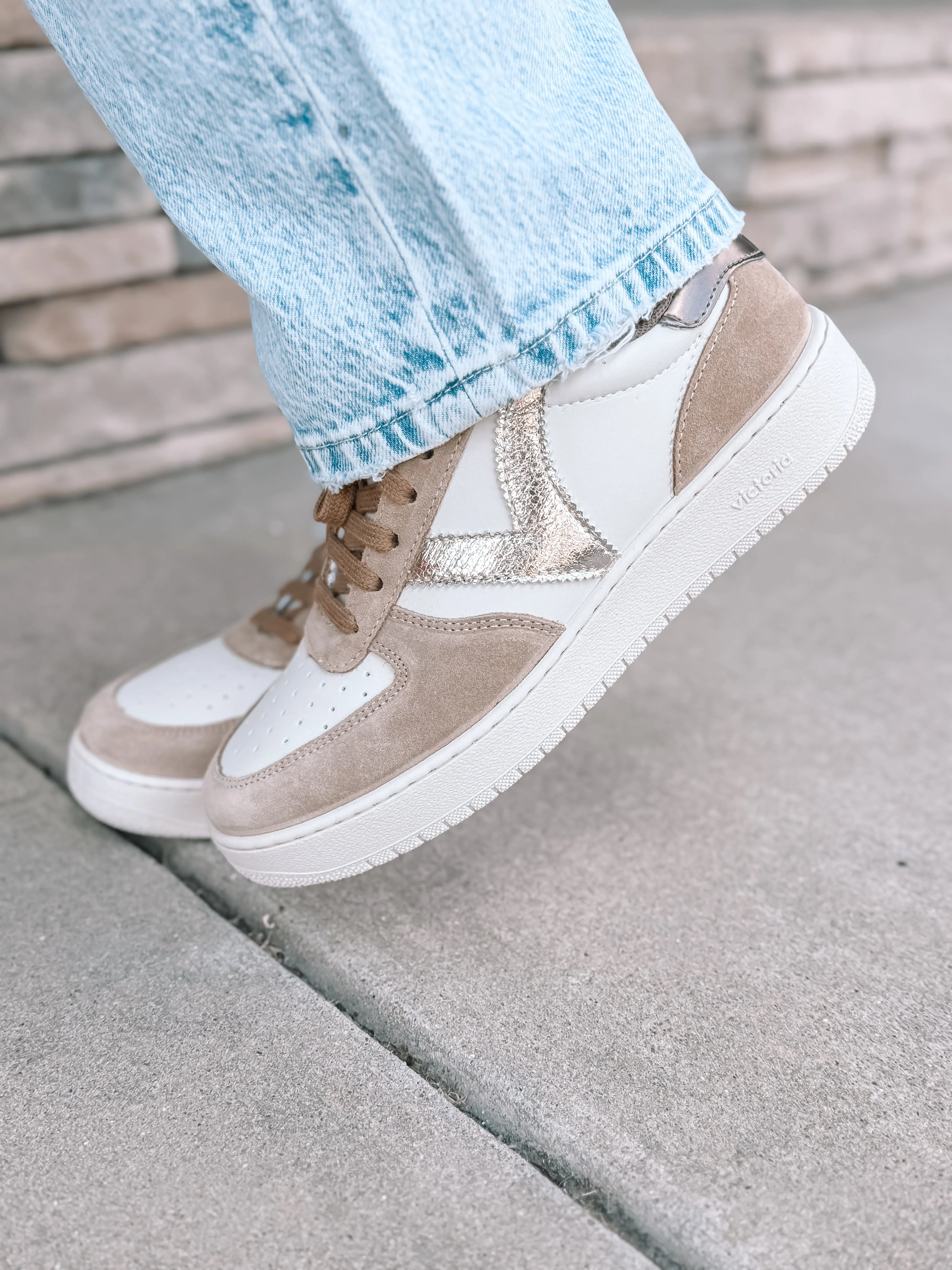 Madrid Serraje & Metal Sneaker