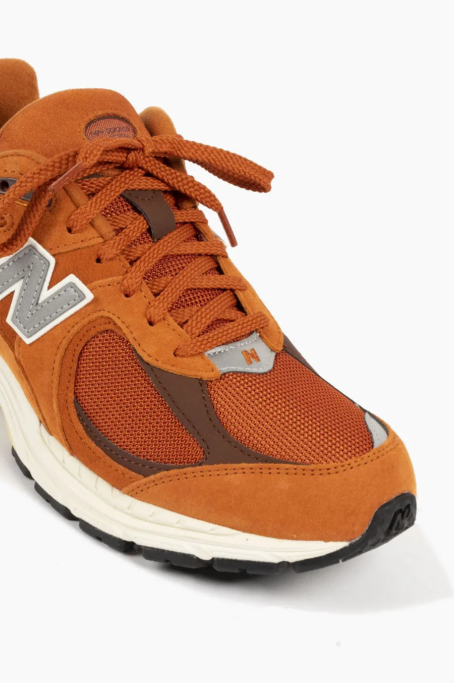NEW BALANCE 2002R RUST OXIDE