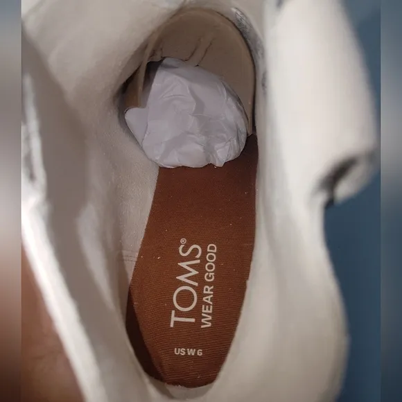 New Toms Constance Suede Off White Bootie Sz 6