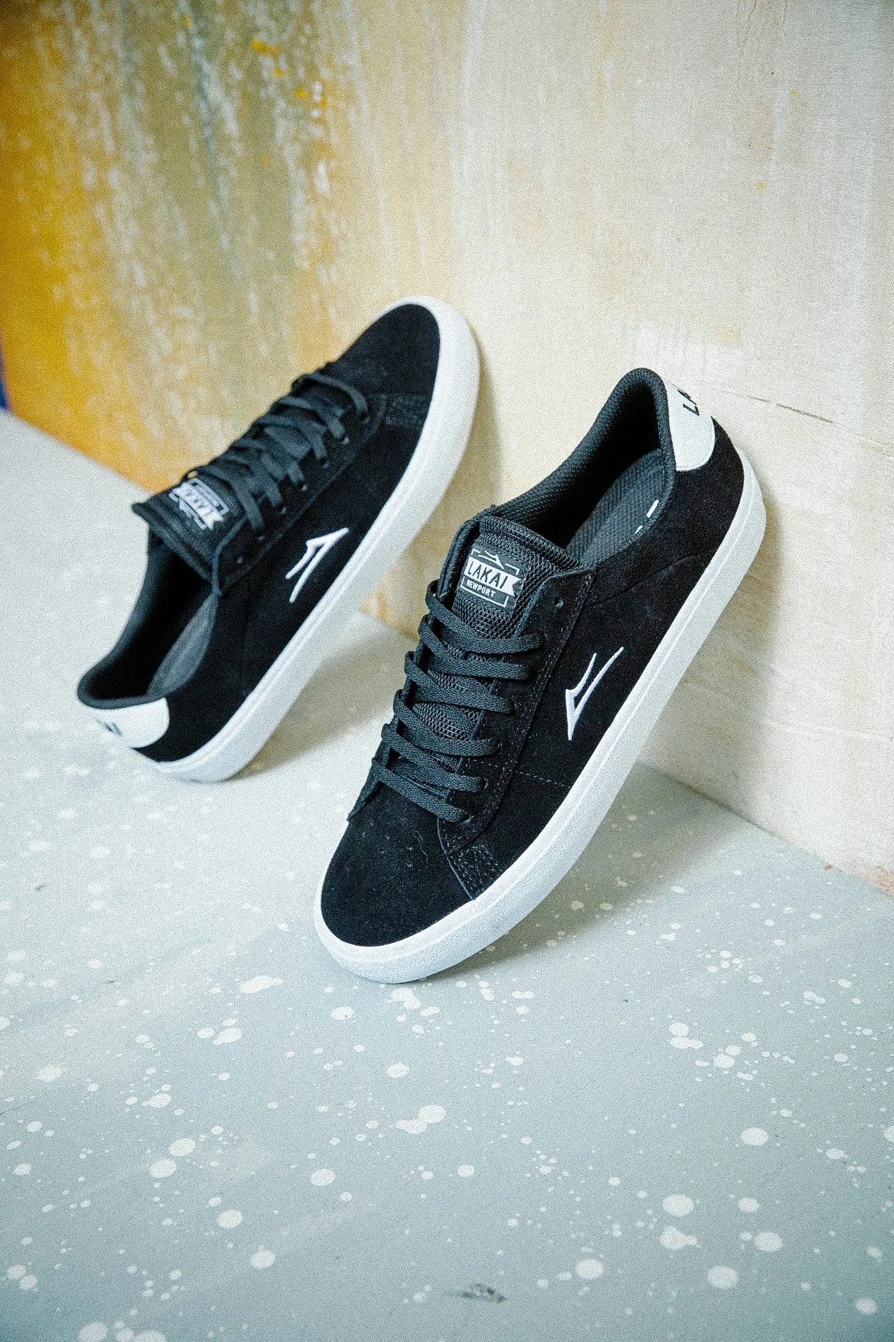 Newport - Black Suede