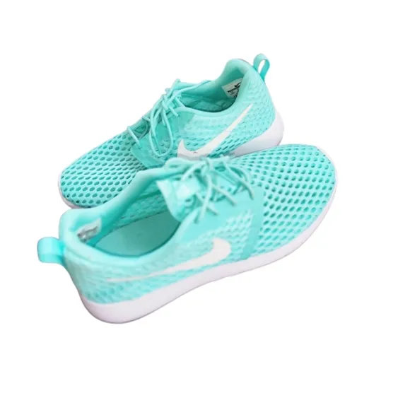 NIKE ROSHE ONE FLIGHT WEIGHT GS YOUTH SNEAKERS