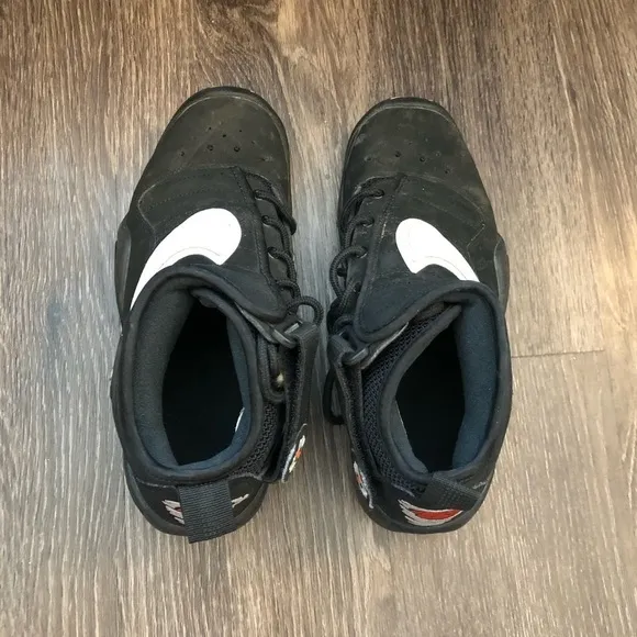 Nike Shake Ndestrukt Black&amp; White Sneakers