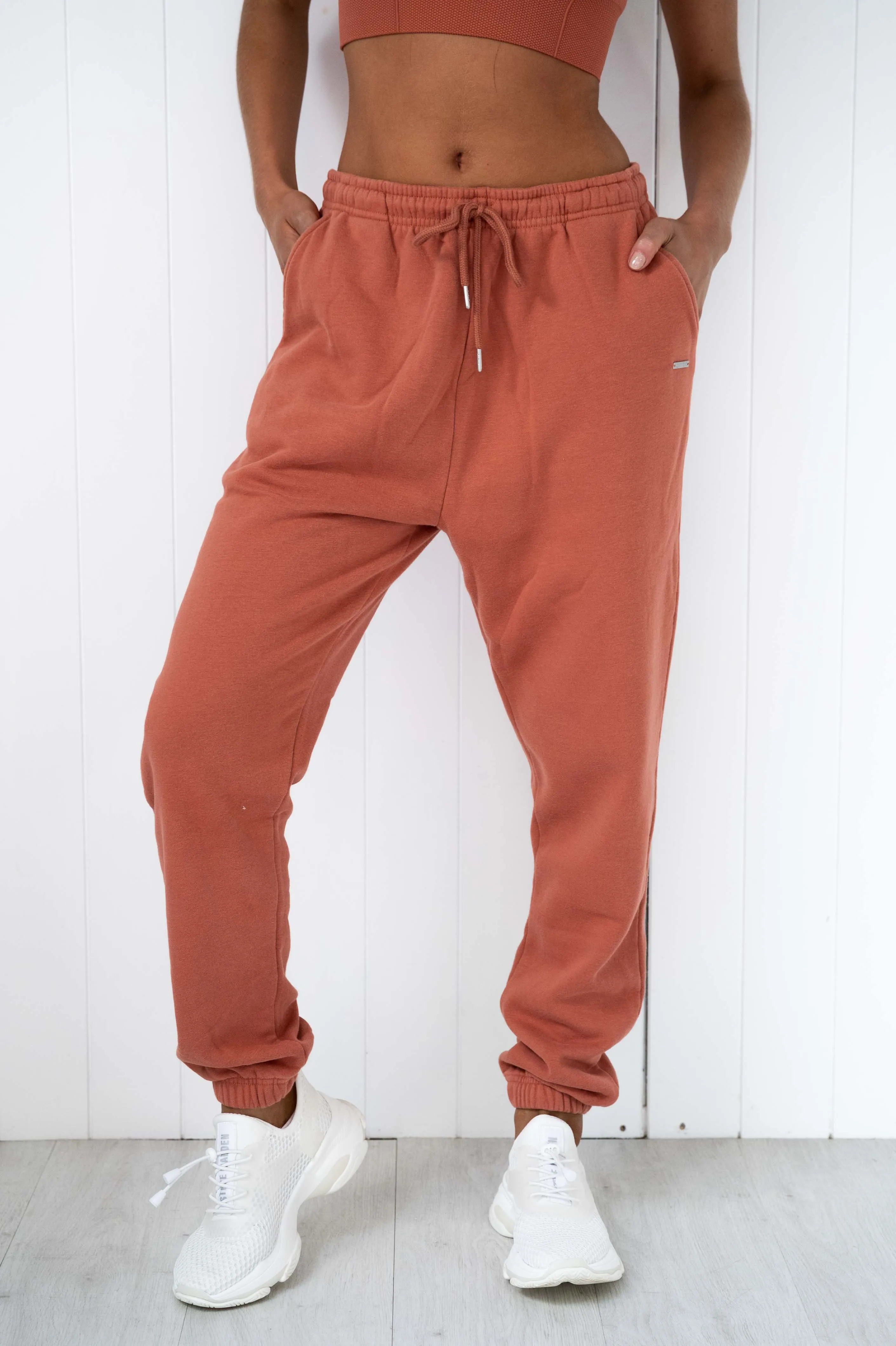 Rouge CLF  Sweatpants