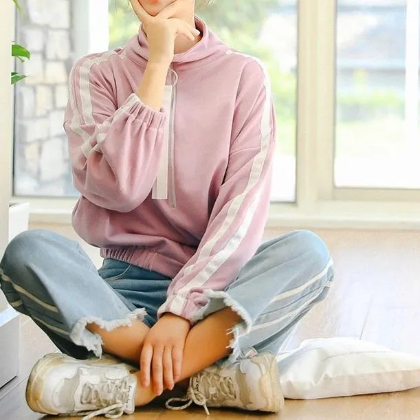 Striped Zip-Up Collar Warm Sweatshirt