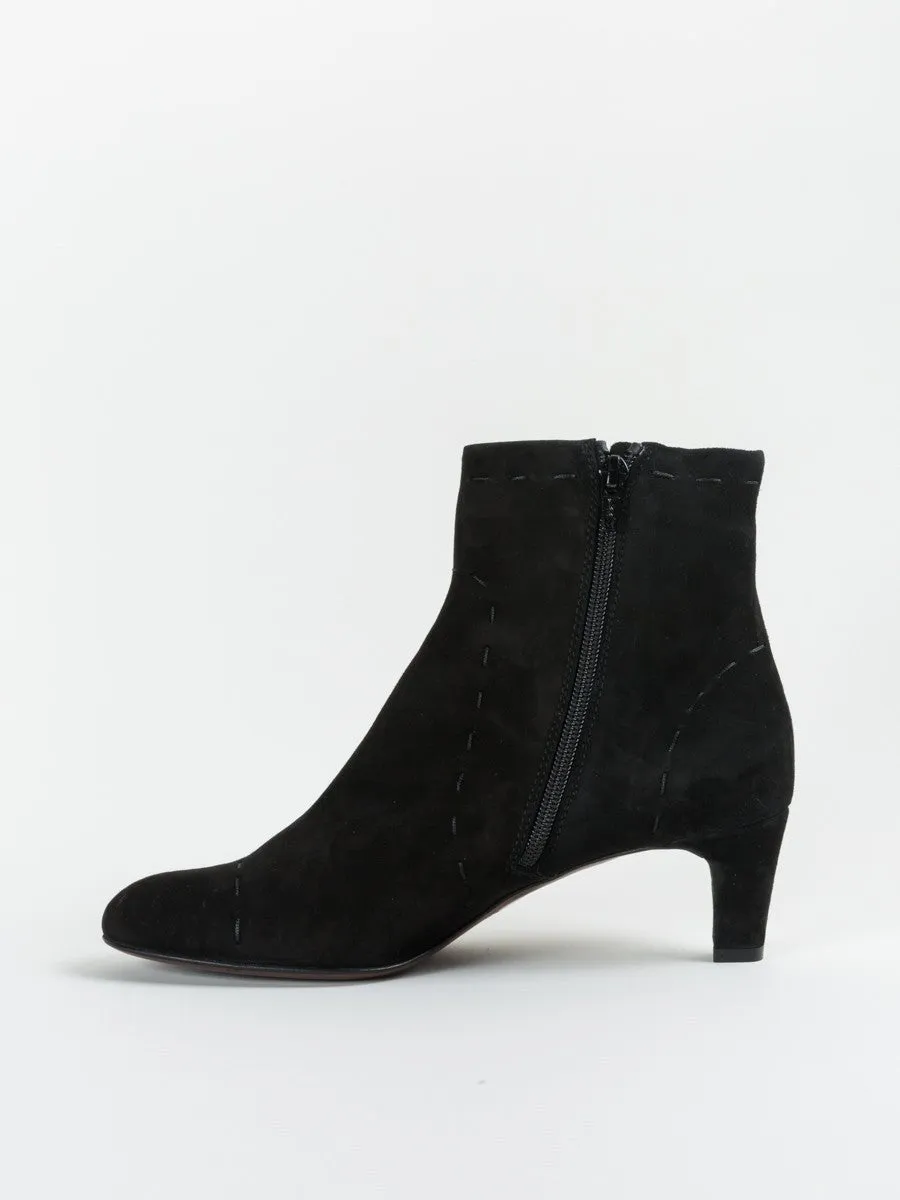 suede stitch bootie