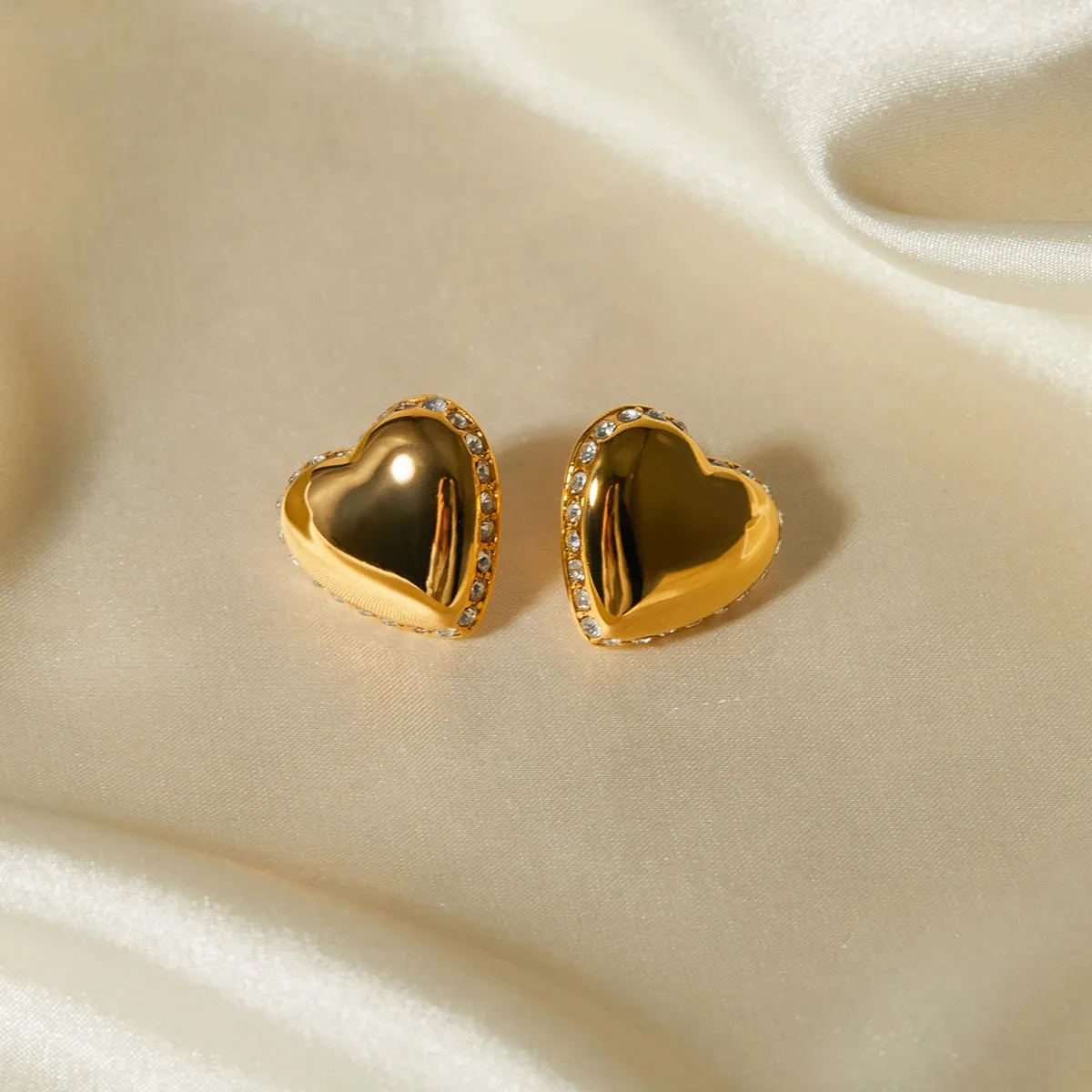 Sweet Love Heart with Rhinestone Inlay Earrings