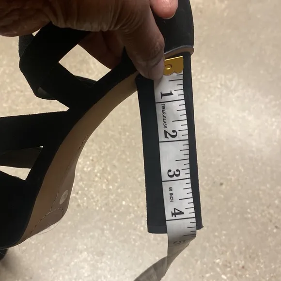 Vince Camuto black suede heel dress sandal sz 9.5