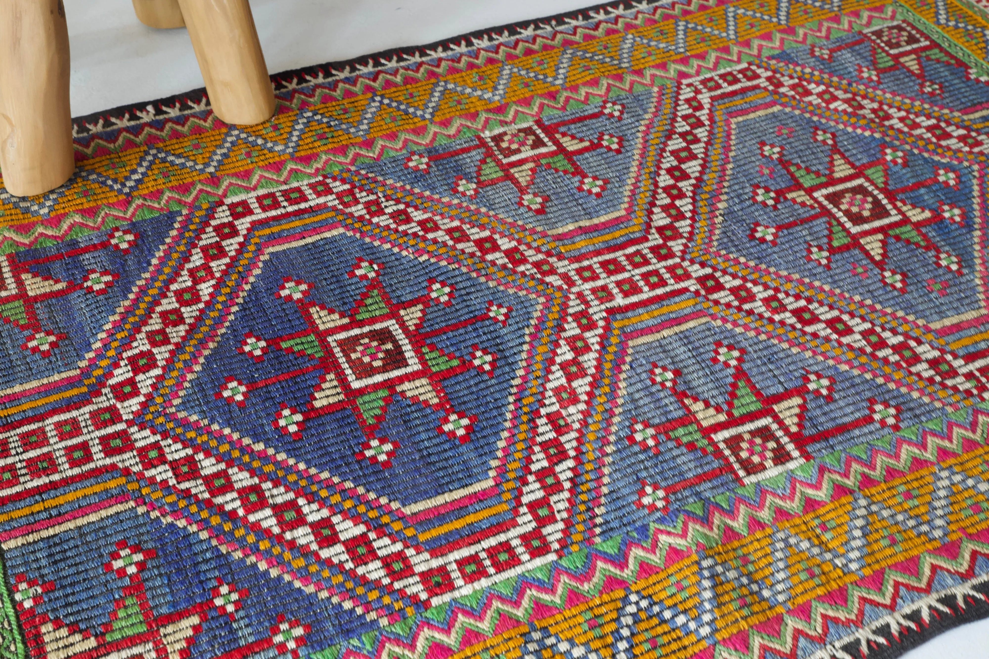 Vintage Mini Turkish Kilim Rug 2'10"x5'