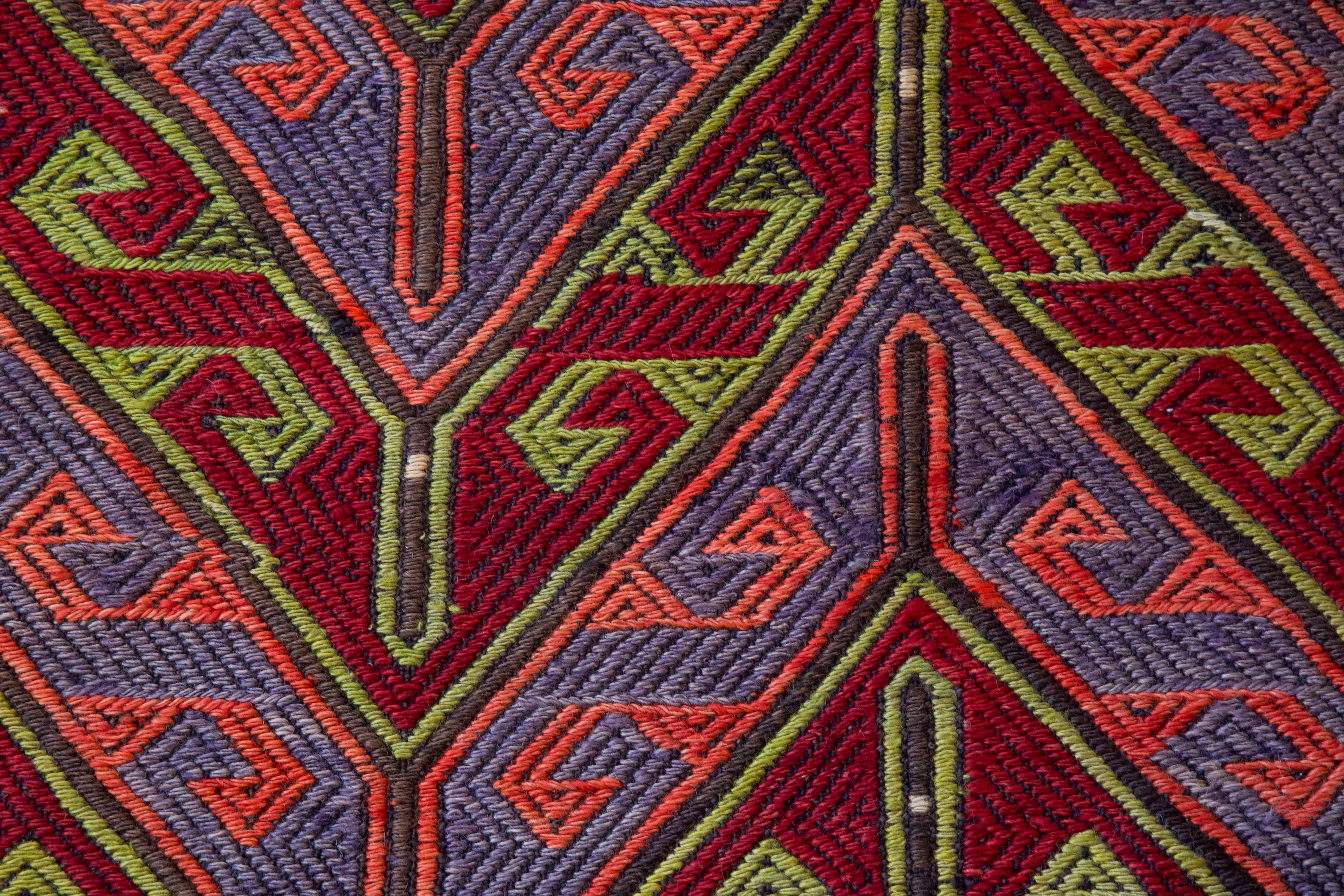 Vintage Toros Kilim Rug 3'11"x5'10"