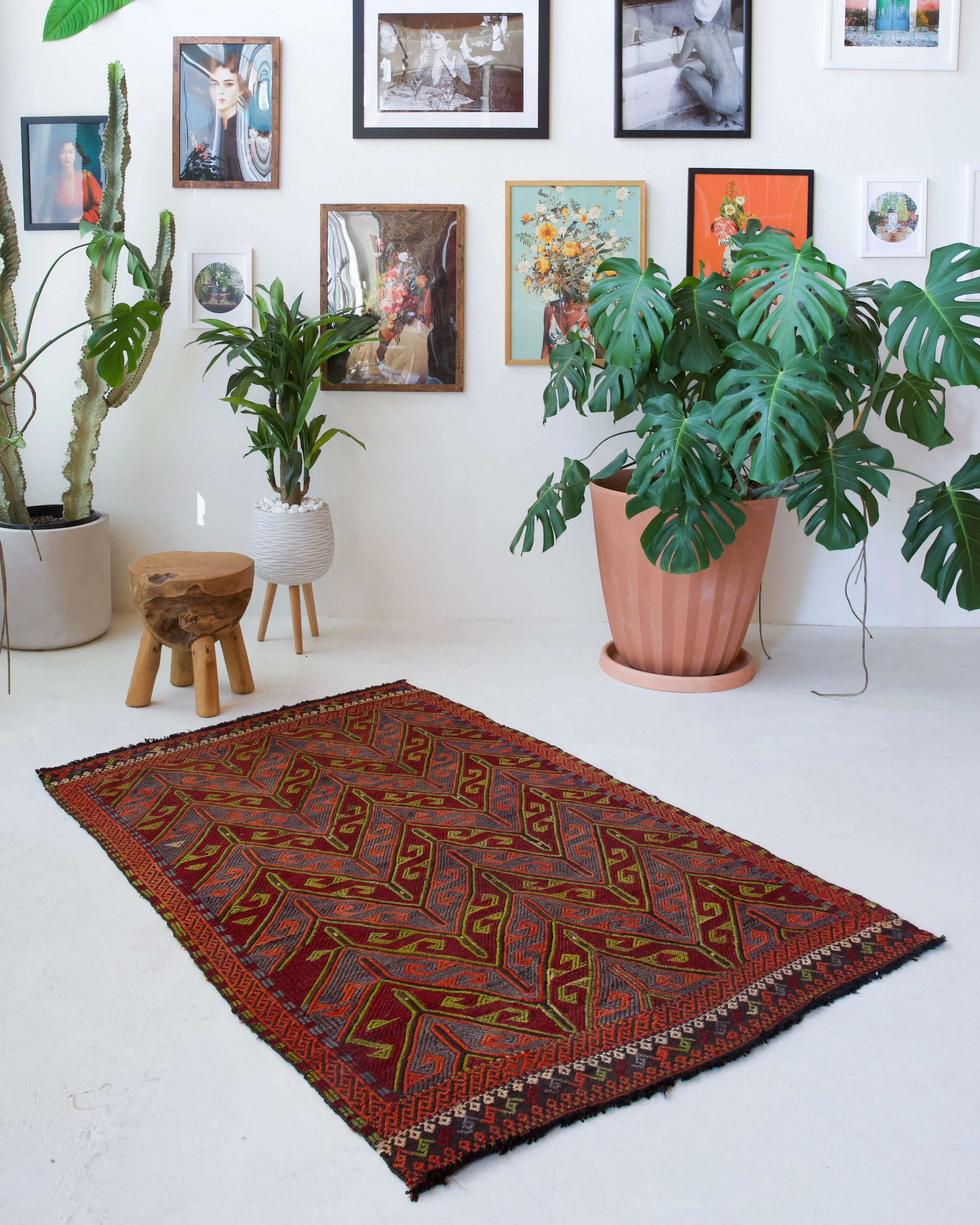 Vintage Toros Kilim Rug 3'11"x5'10"