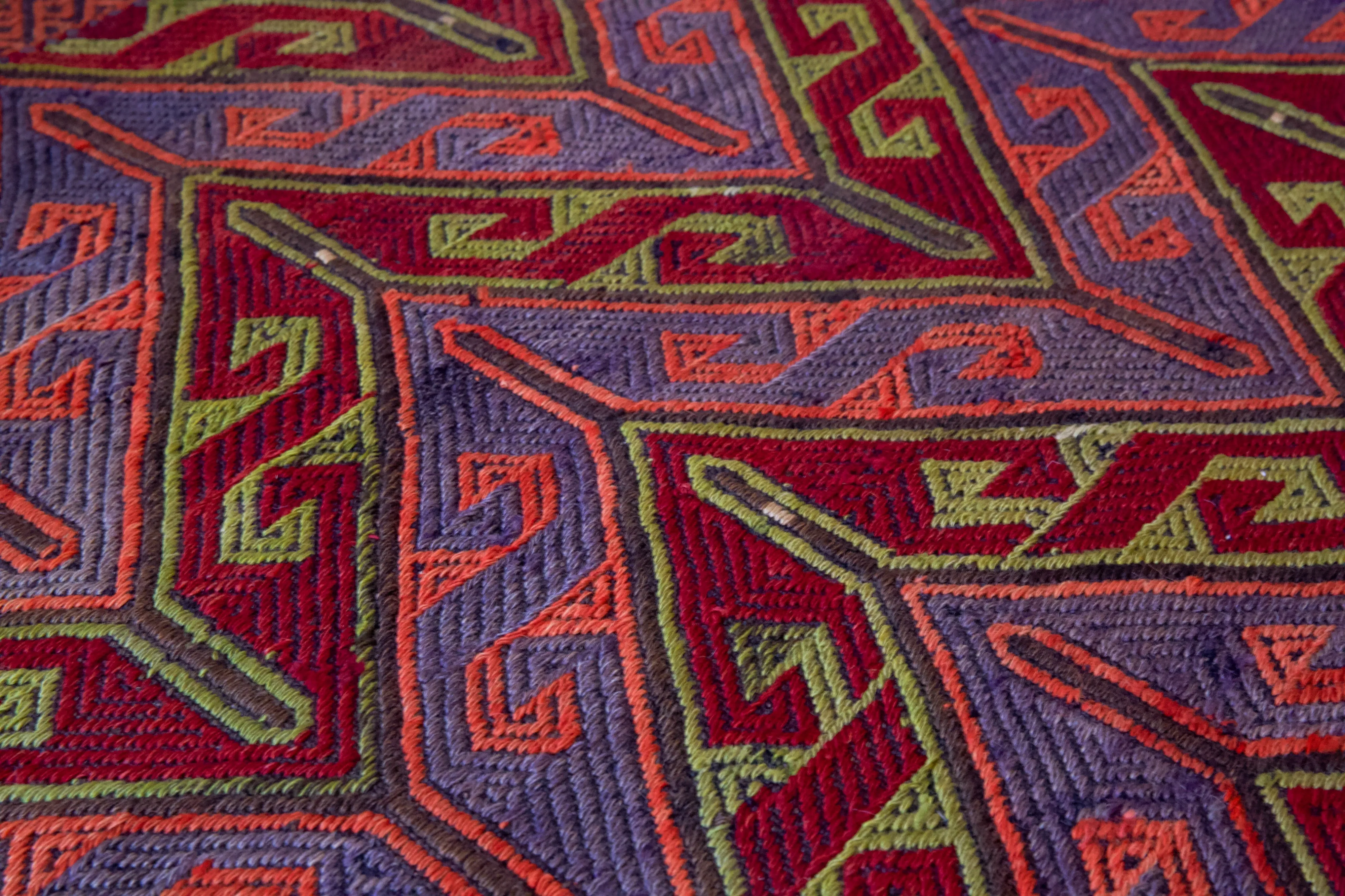 Vintage Toros Kilim Rug 3'11"x5'10"