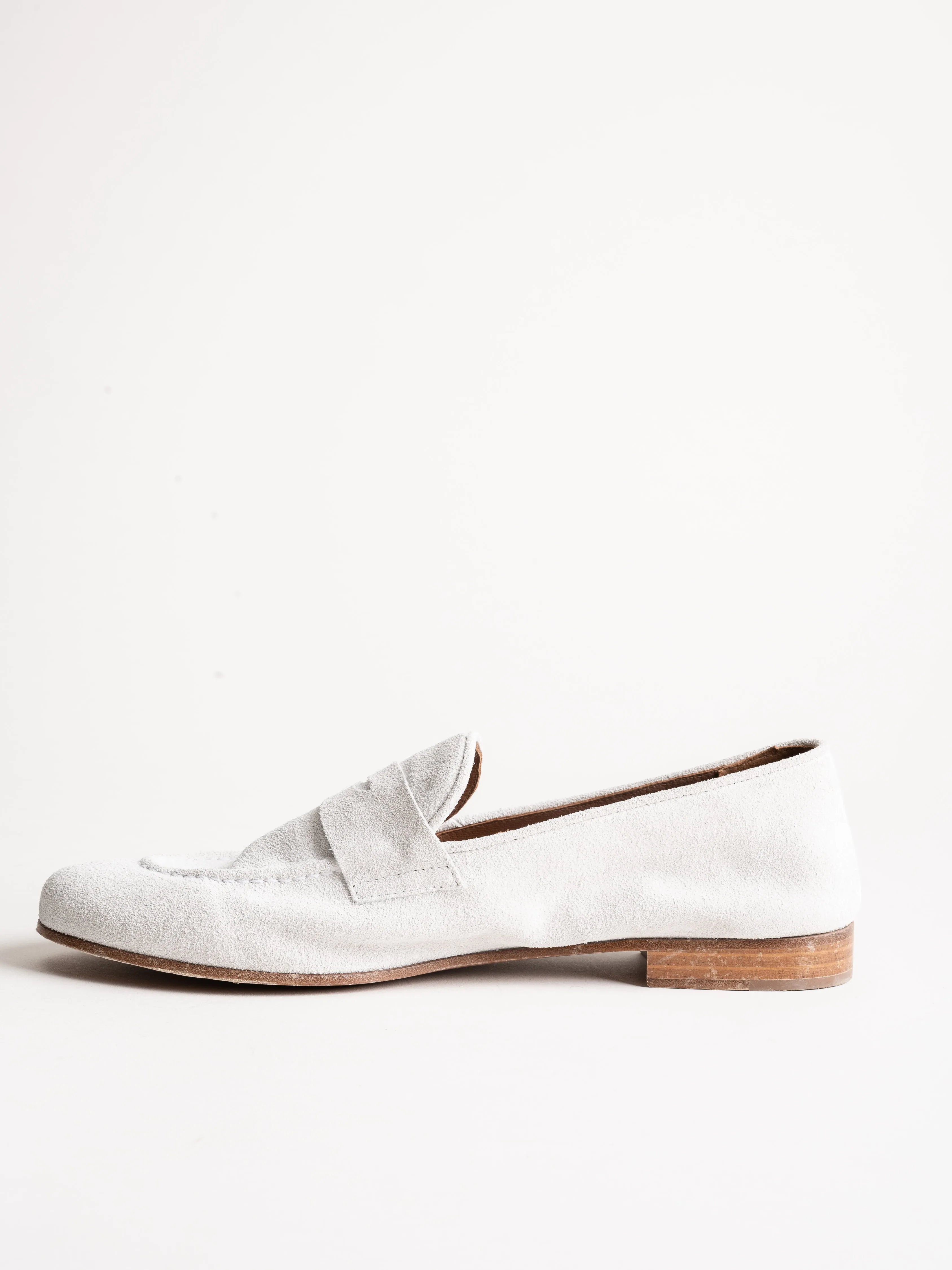 virginia loafer - white
