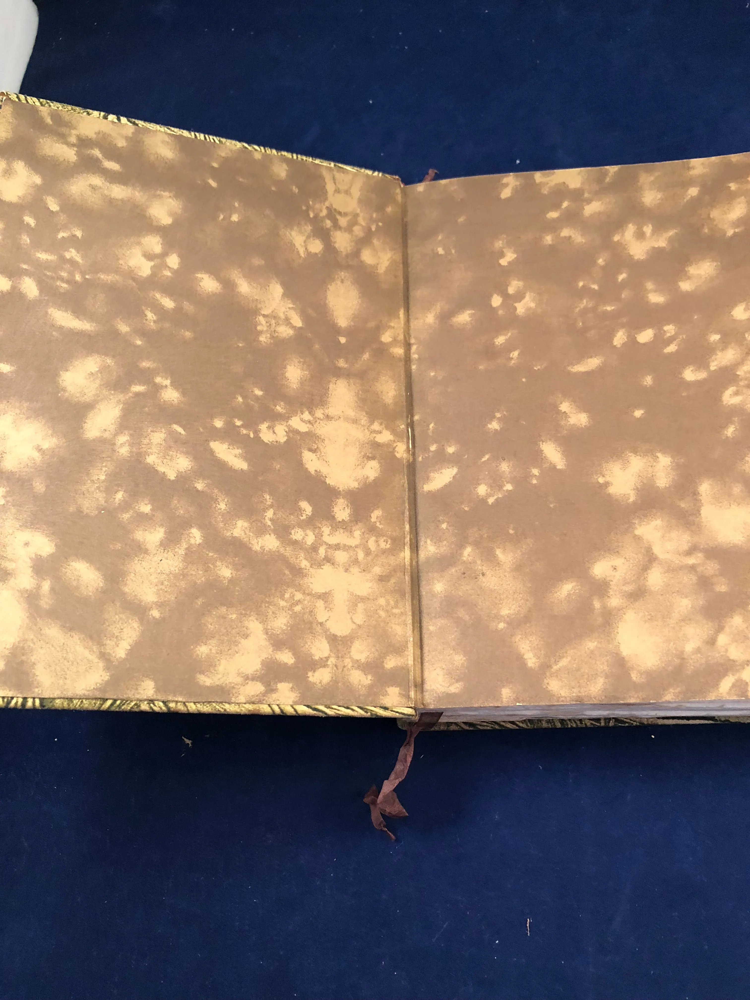 Walter De La Mare - The Return, Collins 1926, Presentation Edition in Suede with Box