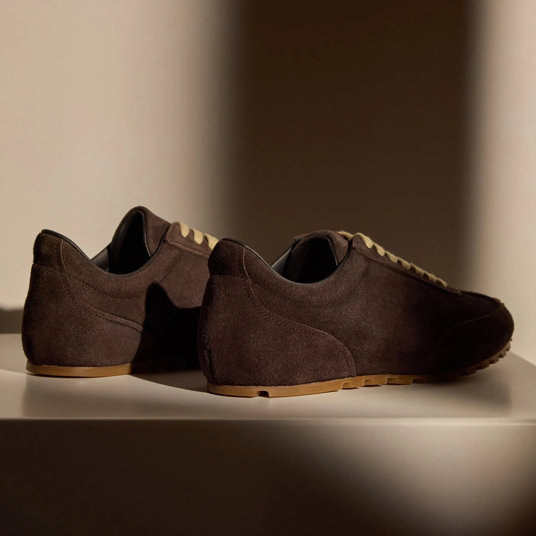Women's Suede Low Running Sneaker - Cafe