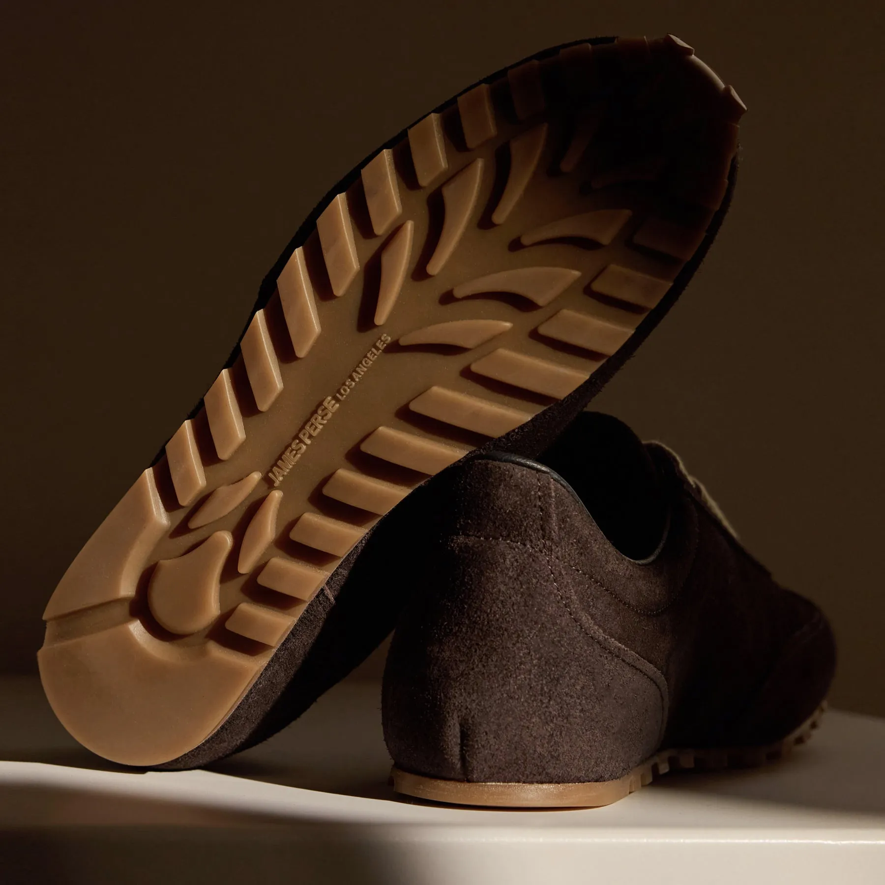 Women's Suede Low Running Sneaker - Cafe