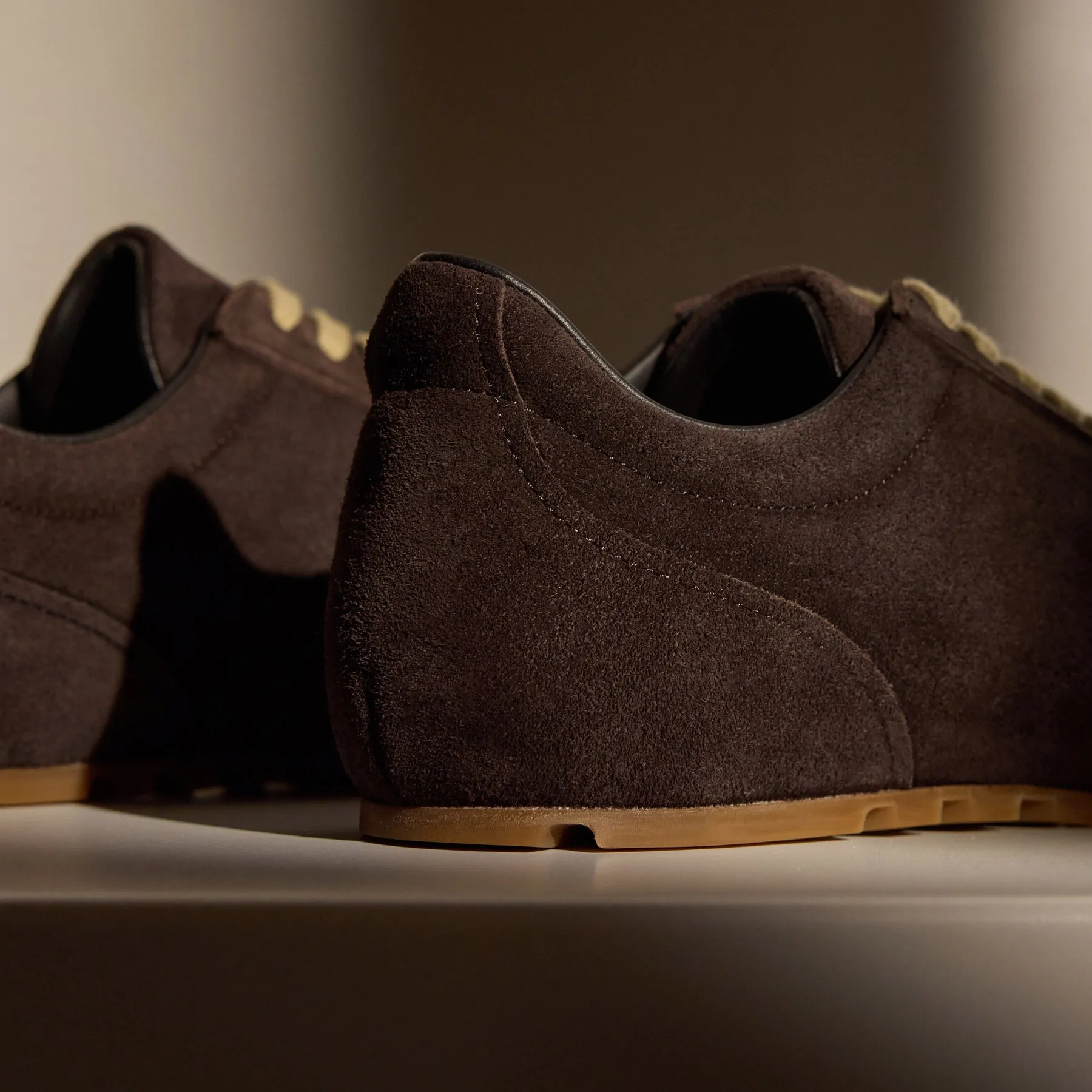 Women's Suede Low Running Sneaker - Cafe